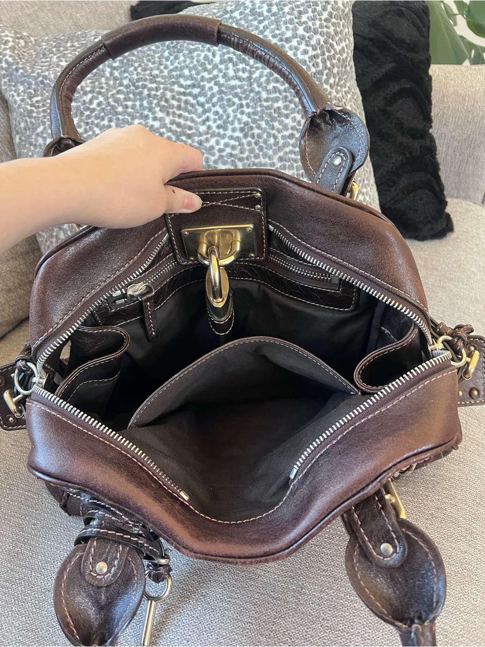 Chloe Paddington Dark Brown Leather Handbag with Gold Accents - Picture 8 of 14